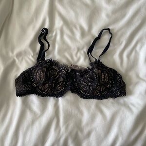 Victoria Secret Black Lace Push Up Bra